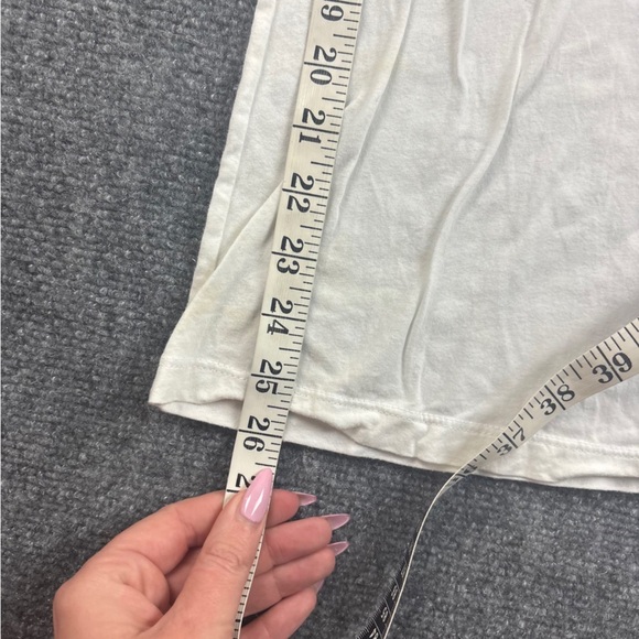 TRUE RELIGION Women’s V-Neck White Pink Logo Shirt size: XS - Picture 7 of 8